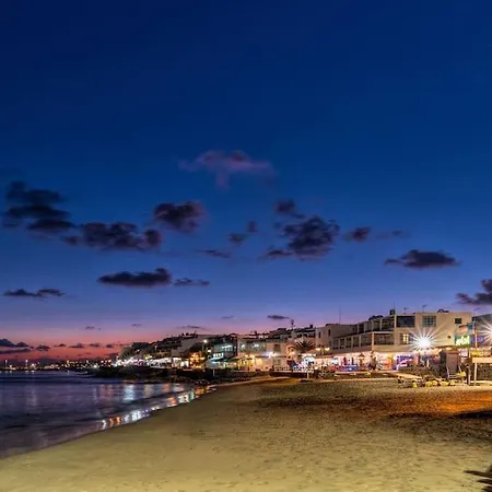 Moderno Y Elegante Centrico Con Balcon Apartman Playa Blanca